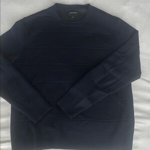 Club Monaco: Men’s Navy Blue Crew Neck Sweater. Size: medium